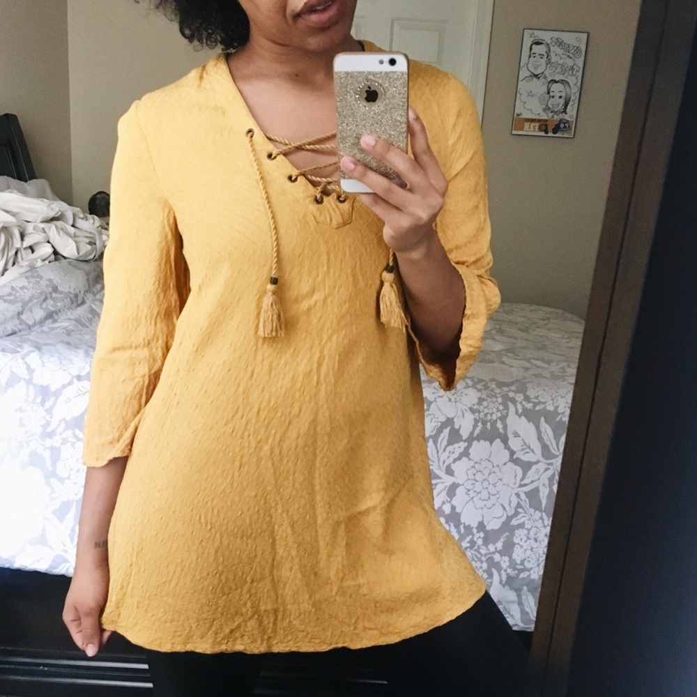 {Fall Yellow Blouse}š«š« - Picture 2 of 8